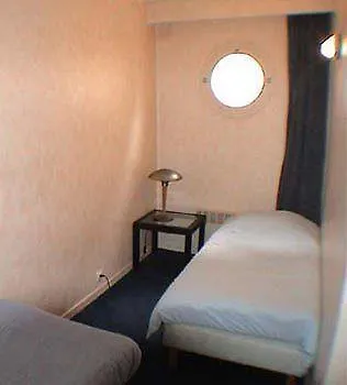 מלון Locaflat Espace Greuze *